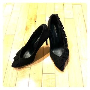BCBG generation black heel pumps size 5.5